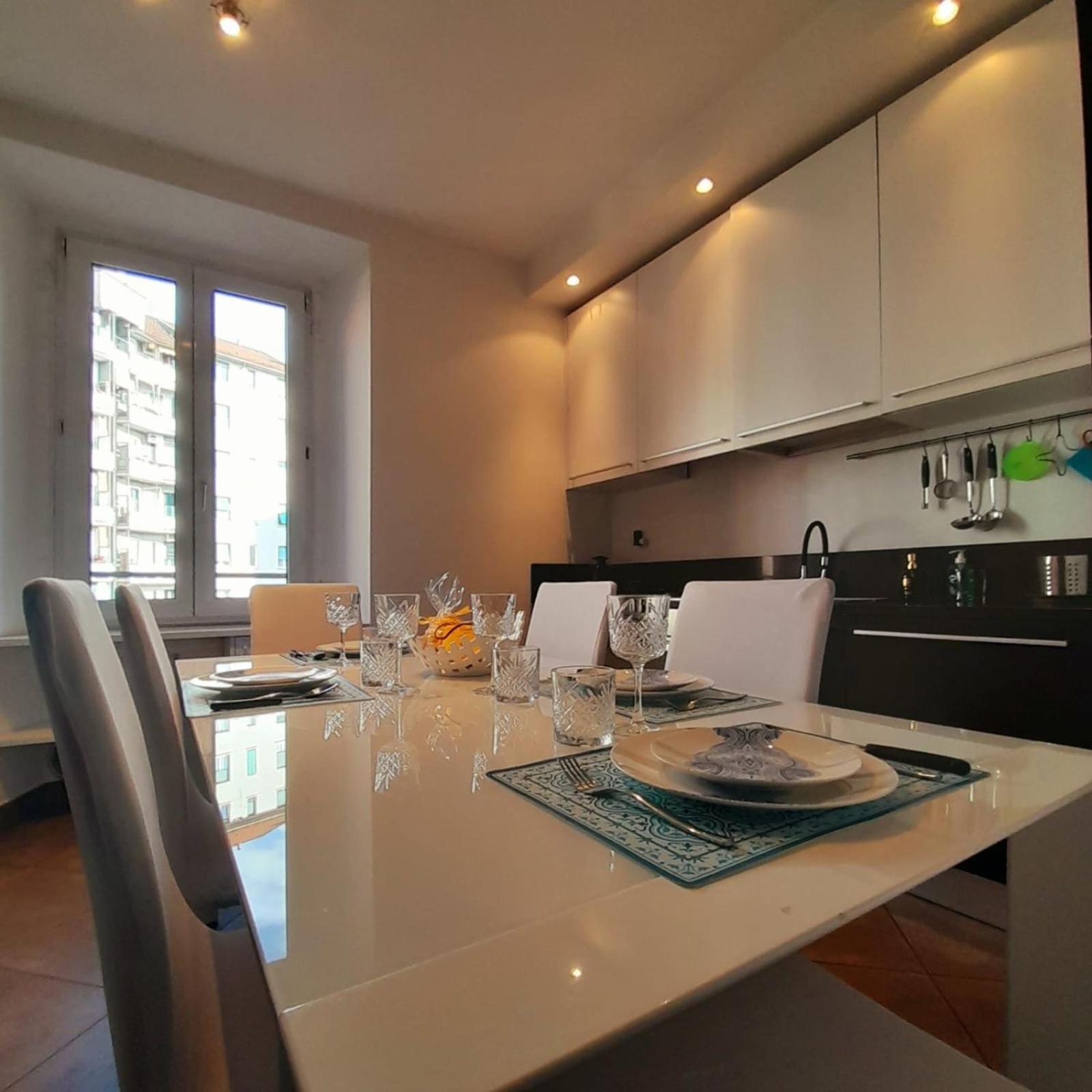 Porta Venezia Apartment *